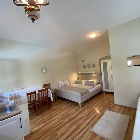 Guest house Vazsonyi Vendeghaz Balatonfured