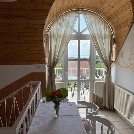 Vazsonyi Vendeghaz Guest house 3*