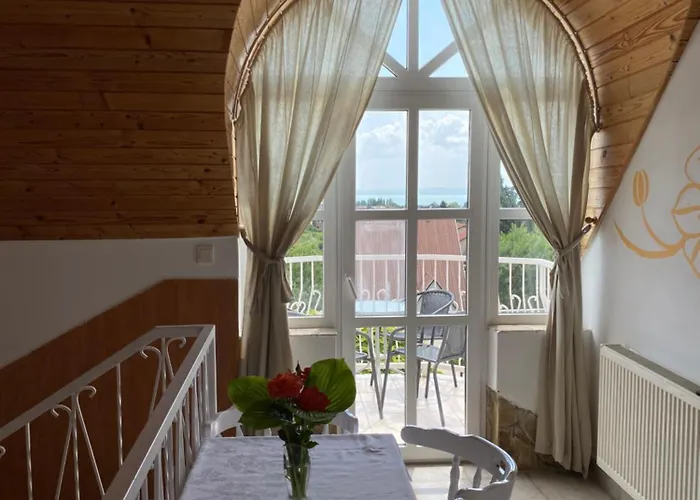 Vázsonyi Maison d'hôtes 3*